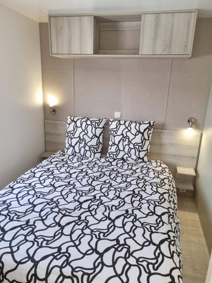 Mobile Esterel Amira * Frejus